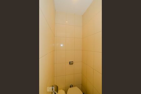 Apartamento à venda com 180m², 3 quartos e sem vagaBanheiro - Suite