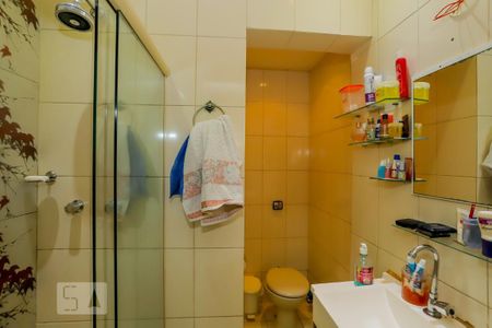 Apartamento à venda com 180m², 3 quartos e sem vagaBanheiro - Suite