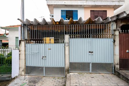 Casa à venda com 290m², 3 quartos e 2 vagasFachada