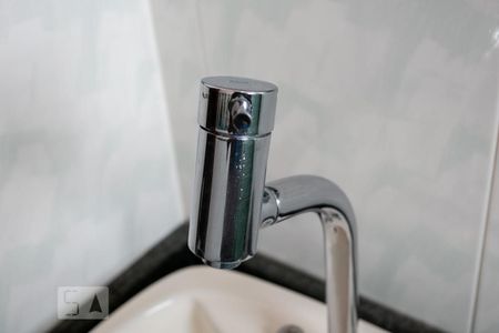 Casa à venda com 290m², 3 quartos e 2 vagasBanheiro