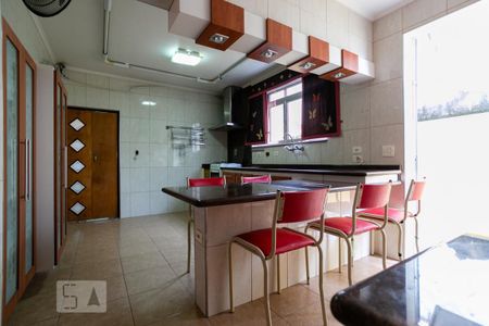 Casa à venda com 290m², 3 quartos e 2 vagasCozinha