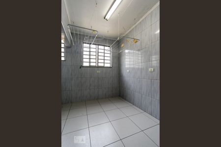 Casa à venda com 290m², 3 quartos e 2 vagasÁrea de serviço