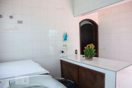 Casa para alugar com 236m², 3 quartos e 4 vagas Casa para alugar com 236m², 3 quartos e 4 vagasArea de Serviço