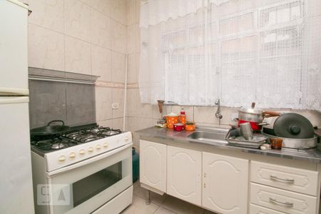 Casa à venda com 50m², 1 quarto e 1 vaga Casa à venda com 50m², 1 quarto e 1 vagaCozinha