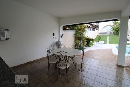 Casa para alugar com 800m², 4 quartos e 6 vagasChurrasqueira