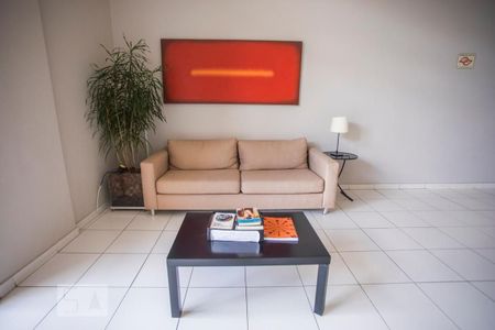 Apartamento à venda com 65m², 2 quartos e 1 vagaHall Social