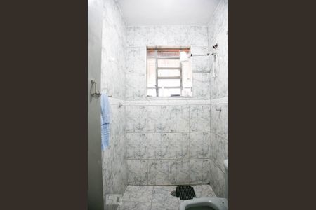 Casa à venda com 250m², 2 quartos e 4 vagas Casa à venda com 250m², 2 quartos e 4 vagasBanheiro 1