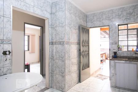 Casa à venda com 250m², 2 quartos e 4 vagas Casa à venda com 250m², 2 quartos e 4 vagasCozinha