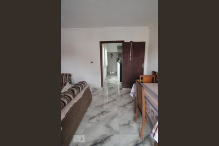 Casa à venda com 250m², 7 quartos e 4 vagasSala