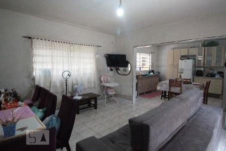Casa à venda com 250m², 7 quartos e 4 vagasSala 2