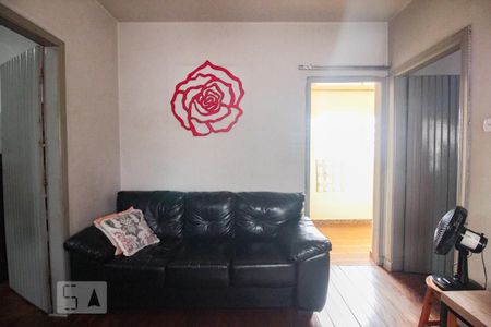 Casa à venda com 150m², 2 quartos e 2 vagasSala casa 2