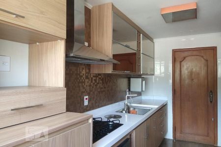 Apartamento à venda com 78m², 3 quartos e 1 vaga Apartamento à venda com 78m², 3 quartos e 1 vagaCozinha e Área de Serviço