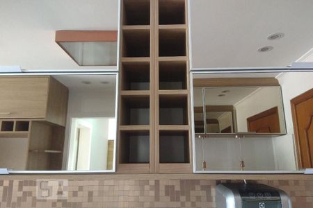 Apartamento à venda com 78m², 3 quartos e 1 vaga Apartamento à venda com 78m², 3 quartos e 1 vagaCozinha e Área de Serviço -Armários