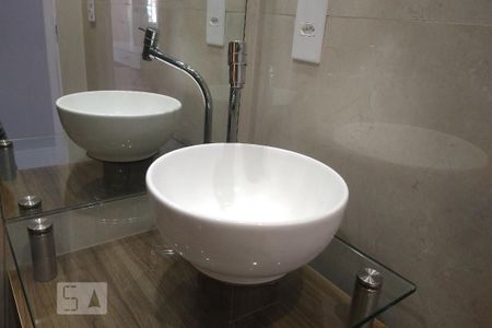 Apartamento à venda com 78m², 3 quartos e 1 vaga Apartamento à venda com 78m², 3 quartos e 1 vagaBanheiro 2