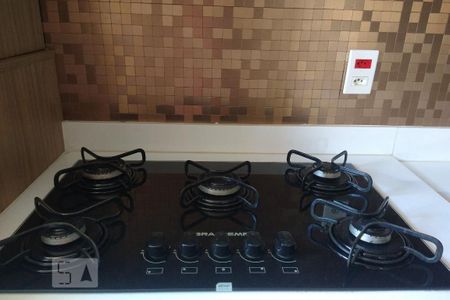 Apartamento à venda com 78m², 3 quartos e 1 vaga Apartamento à venda com 78m², 3 quartos e 1 vagaCozinha e Área de Serviço