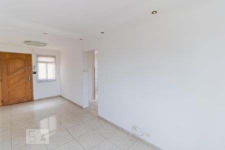 Sala de apartamento para alugar com 2 quartos, 56m² em Conjunto Habitacional Padre José de Anchieta, São Paulo
