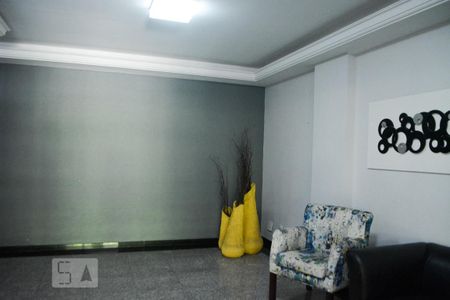 Apartamento à venda com 290m², 4 quartos e 5 vagas Apartamento à venda com 290m², 4 quartos e 5 vagasHall de entrada
