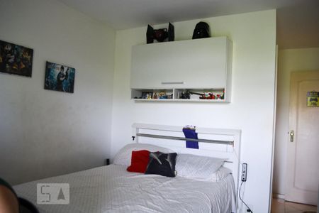 Apartamento à venda com 290m², 4 quartos e 5 vagas Apartamento à venda com 290m², 4 quartos e 5 vagasQuarto 4