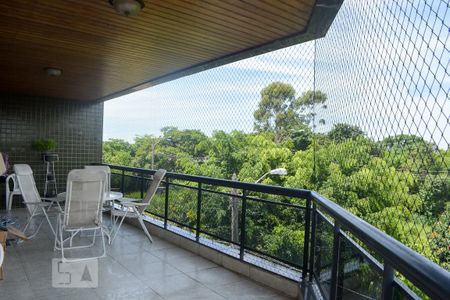 Apartamento à venda com 290m², 4 quartos e 5 vagas Apartamento à venda com 290m², 4 quartos e 5 vagasVaranda