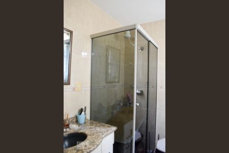 Apartamento à venda com 290m², 4 quartos e 5 vagas Apartamento à venda com 290m², 4 quartos e 5 vagasQuarto 3 - Banheiro