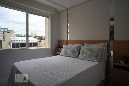 Suite de apartamento à venda com 1 quarto, 45m² em Mont’serrat, Porto Alegre