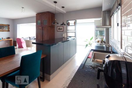 Apartamento à venda com 171m², 3 quartos e 3 vagas Apartamento à venda com 171m², 3 quartos e 3 vagasCozinha