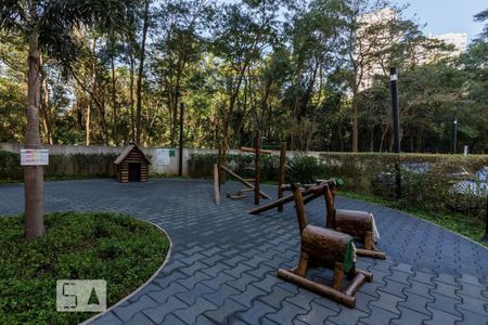 Apartamento à venda com 171m², 3 quartos e 3 vagas Apartamento à venda com 171m², 3 quartos e 3 vagasPlayground