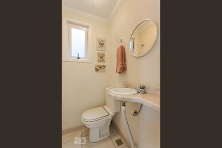 Casa à venda com 249m², 3 quartos e 2 vagas Casa à venda com 249m², 3 quartos e 2 vagasLavabo 2