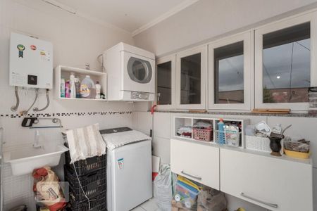 Casa à venda com 249m², 3 quartos e 2 vagas Casa à venda com 249m², 3 quartos e 2 vagasÁrea de Serviço