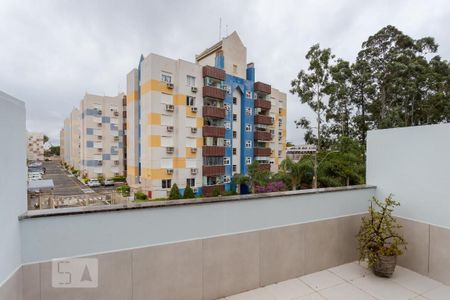 Casa à venda com 249m², 3 quartos e 2 vagas Casa à venda com 249m², 3 quartos e 2 vagasVaranda