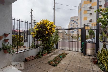 Casa à venda com 249m², 3 quartos e 2 vagas Casa à venda com 249m², 3 quartos e 2 vagasPátio