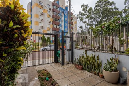 Casa à venda com 249m², 3 quartos e 2 vagas Casa à venda com 249m², 3 quartos e 2 vagasPátio