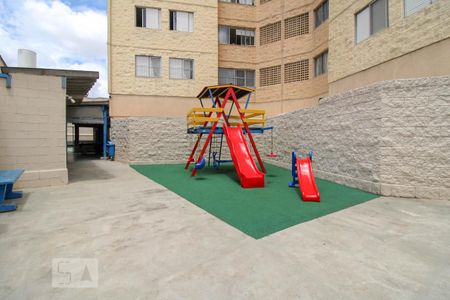Apartamento à venda com 68m², 2 quartos e 1 vagaÁrea Comum - Playground