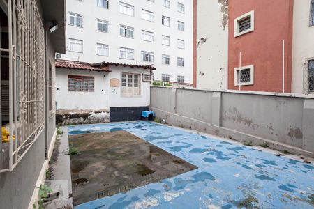 Casa à venda com 240m², 3 quartos e 1 vaga Casa à venda com 240m², 3 quartos e 1 vagaQuintal