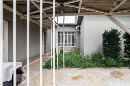 Casa à venda com 240m², 3 quartos e 1 vaga Casa à venda com 240m², 3 quartos e 1 vagaEntrada