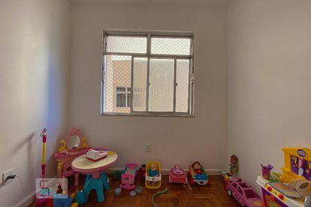 Apartamento à venda com 93m², 4 quartos e 1 vagaQuarto 2