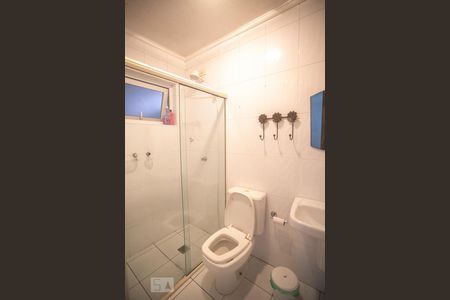 Casa à venda com 482m², 3 quartos e 6 vagas Casa à venda com 482m², 3 quartos e 6 vagasBanheiro de serviço