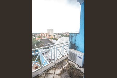 Casa à venda com 482m², 3 quartos e 6 vagas Casa à venda com 482m², 3 quartos e 6 vagasVaranda suíte 1