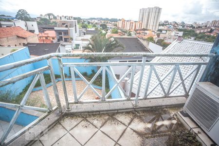 Casa à venda com 482m², 3 quartos e 6 vagas Casa à venda com 482m², 3 quartos e 6 vagasVaranda suíte 1