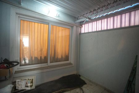 Casa à venda com 482m², 3 quartos e 6 vagas Casa à venda com 482m², 3 quartos e 6 vagasQuarto de Serviço 2