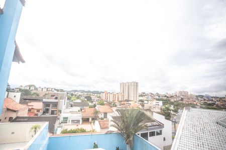 Casa à venda com 482m², 3 quartos e 6 vagas Casa à venda com 482m², 3 quartos e 6 vagasVista varanda