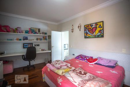 Casa à venda com 482m², 3 quartos e 6 vagas Casa à venda com 482m², 3 quartos e 6 vagasSuíte 3