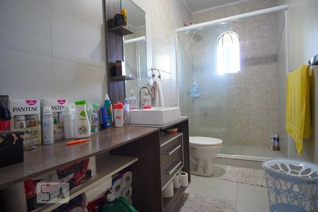 Casa à venda com 380m², 4 quartos e 2 vagasBanheiro