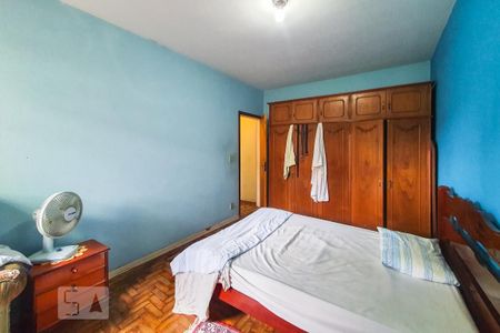 Casa à venda com 176m², 4 quartos e 2 vagas