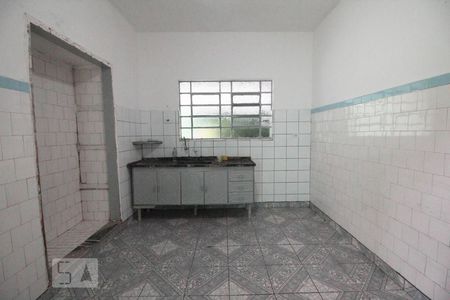 Casa à venda com 120m², 3 quartos e 2 vagascozinha