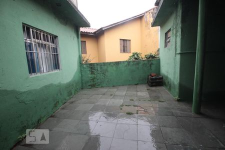Casa à venda com 120m², 3 quartos e 2 vagasquintal