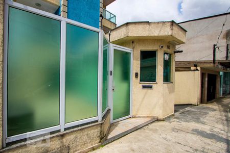 Apartamento à venda com 56m², 2 quartos e 1 vaga Apartamento à venda com 56m², 2 quartos e 1 vagaFachada