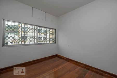 Apartamento à venda com 135m², 4 quartos e 3 vagas Apartamento à venda com 135m², 4 quartos e 3 vagasQuarto 4