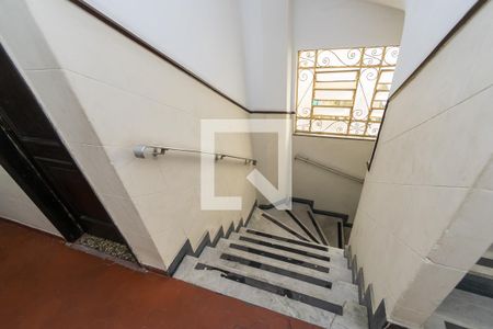 Apartamento à venda com 87m², 3 quartos e sem vaga Apartamento à venda com 87m², 3 quartos e sem vagaÁrea comum - Escadas