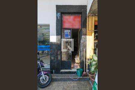 Apartamento à venda com 87m², 3 quartos e sem vaga Apartamento à venda com 87m², 3 quartos e sem vagaFachada da Portaria